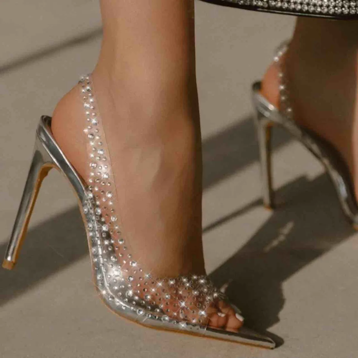 كعب عالي 2 - صورة 1