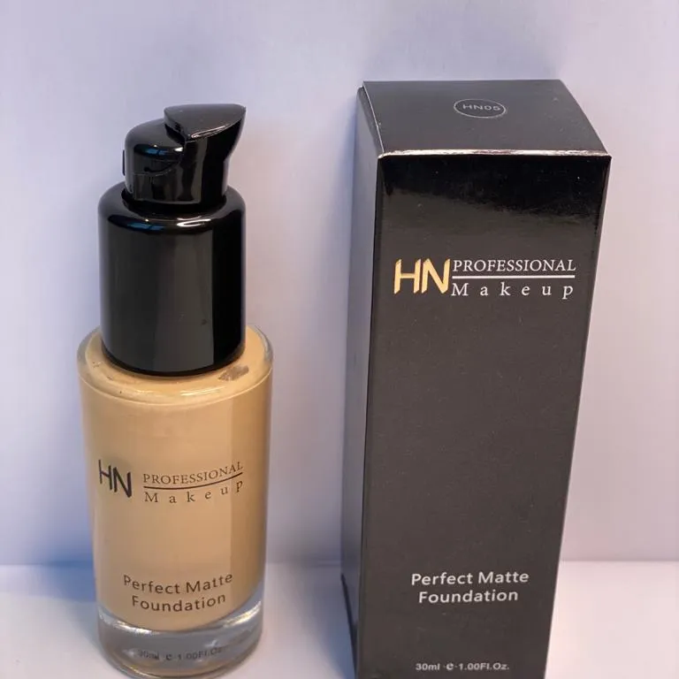 فاونديشن مطفي ثابت 06، تغطيع خياليه ولا يتأكسد - صورة 1