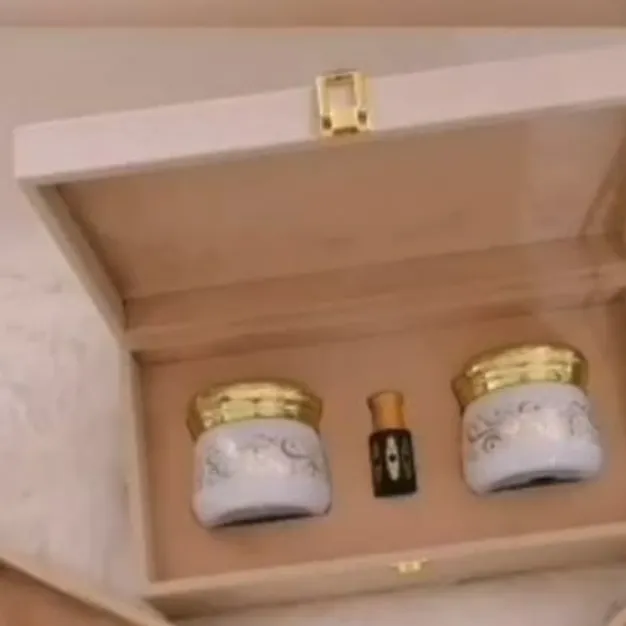 طقم المرجان - صورة 1