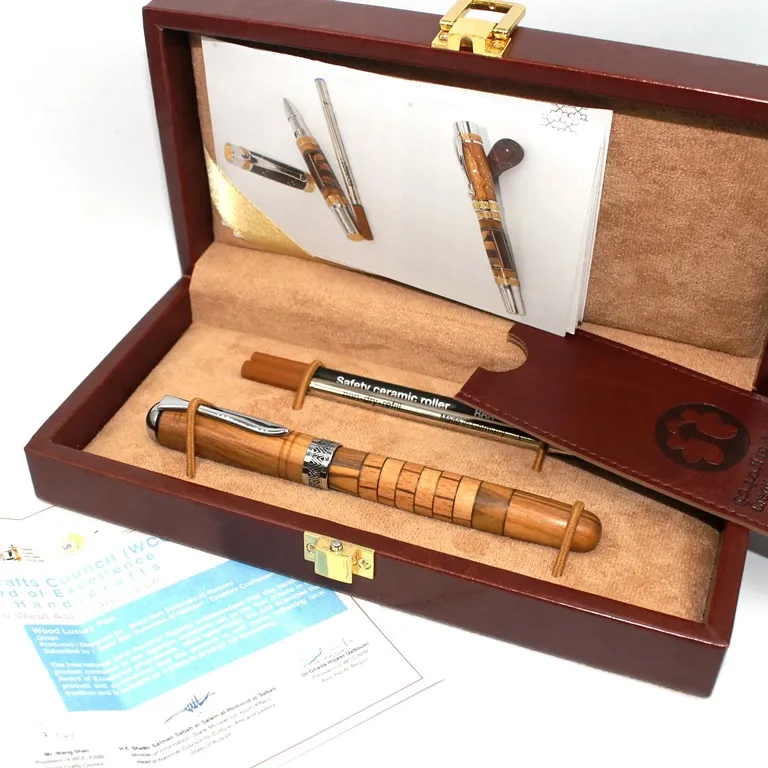 القلم الحاصل على جائزة مجلس الحرف 2016 - Image 1