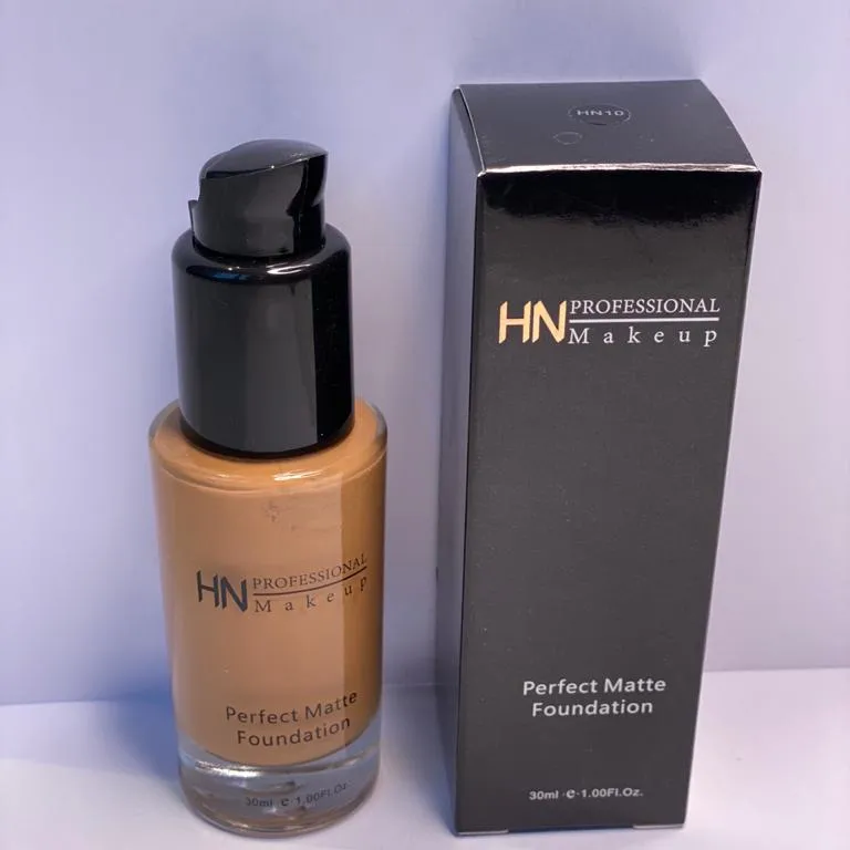 فاونديشن مطفي ثابت 10 تغطيع خياليه ولا يتأكسد - Image 1