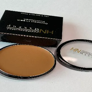 فاونديشن كريمي مضغوط 01, - Image 1