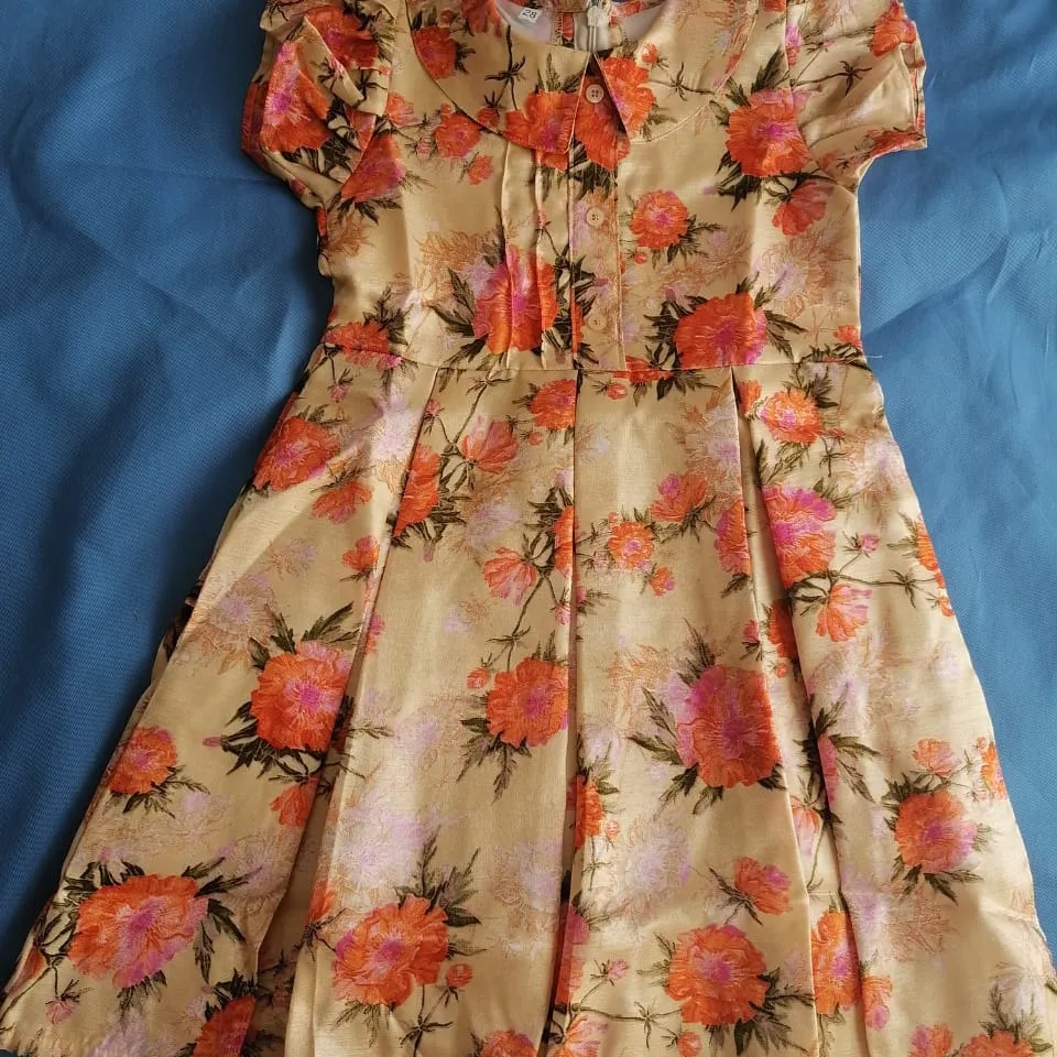 ملابس أطفال - صورة 1