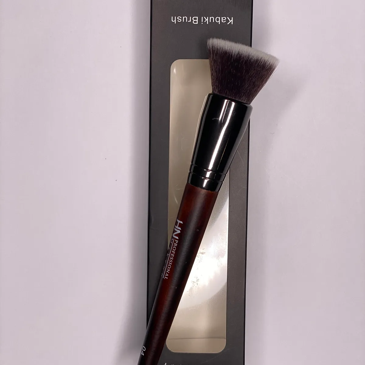 فرشاة الكابوكي للفاونديشن 04 - Image 1