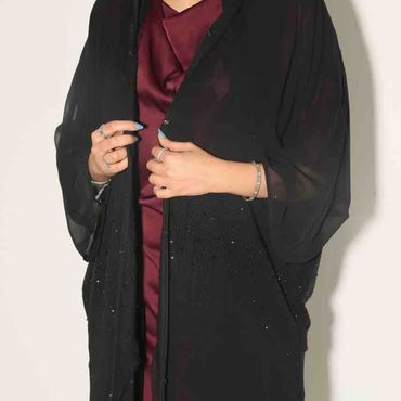 اسم العباية:الزاهية