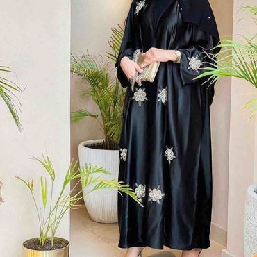 عبايه الورود